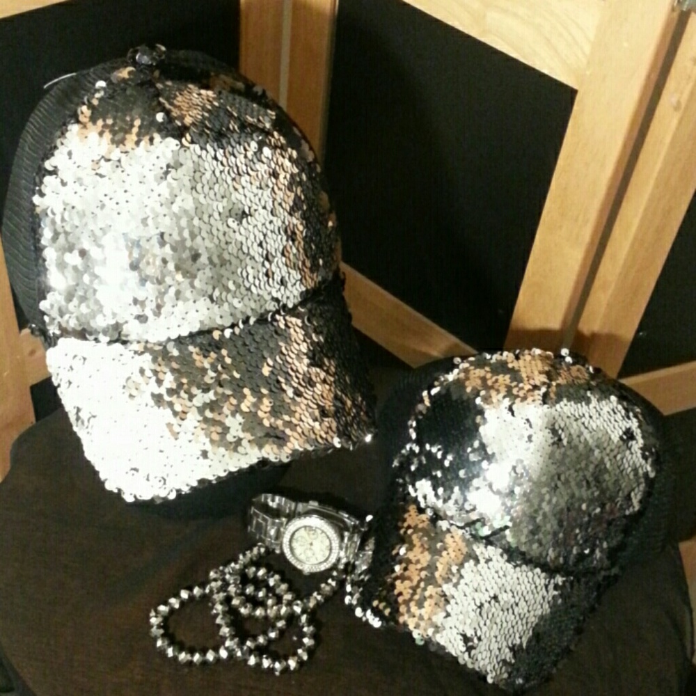 BLACK&SILVER Lady's Sequin Baseball Cap - Picture 2 of 7
